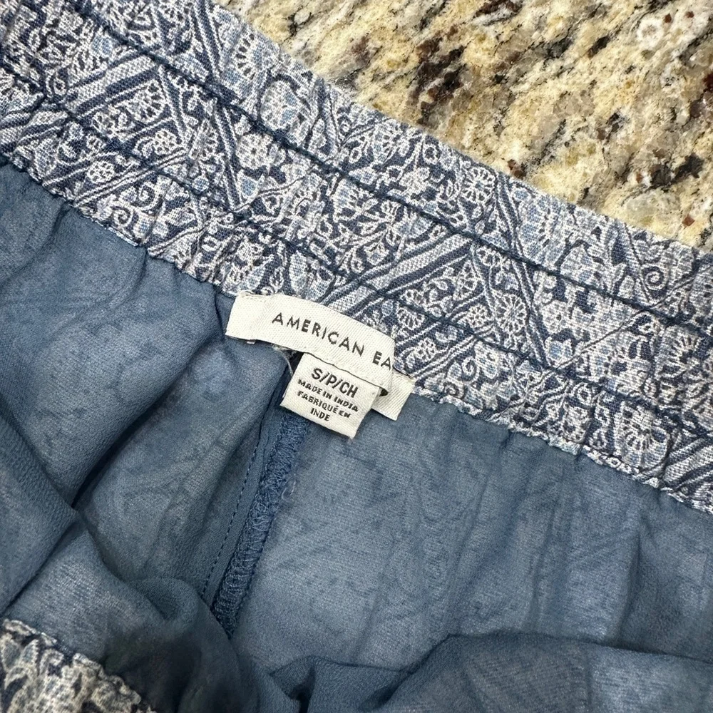 American Eagle Outfitters Blue and White Skirt